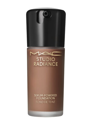 Base de Maquillaje M·A·C Studio Radiance Serum Powered Foundation NC65 30 ml,,hi-res