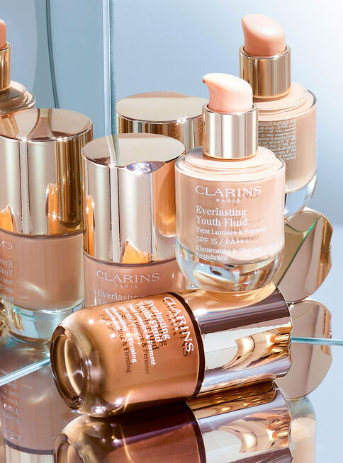 Base%20Clarins%20de%20Maquillaje%20Everlasting%20Youth%20Fluid%20111%20Tofee%20%20%20%20%20%20%20%20%20%20%20%20%20%20%20%20%20%20%20%20%2C%2Chi-res
