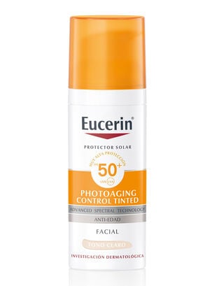 Eucerin Sun Photoaging Control Tinted Facial Tono Claro Protector Solar FPS50+ 50 ml,,hi-res
