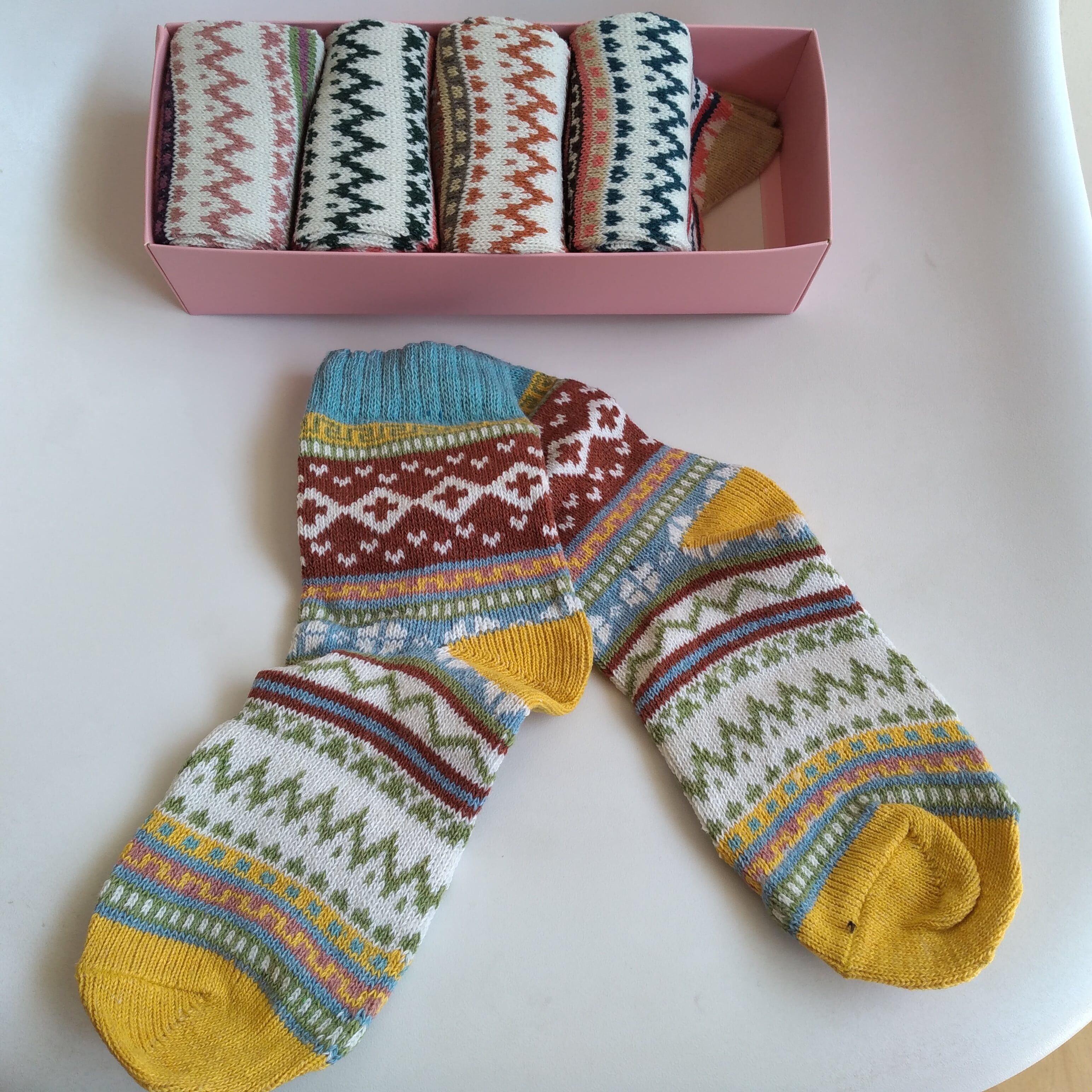 MORECOO Calcetines de invierno para mujer, calcetines de lana suave y  cálidos, calcetines de regalo para mujer, regalos de Navidad, calcetines