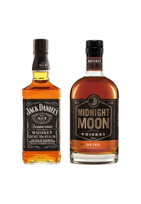 2 Whisky Mix Bourbon: 1 Jack Daniels 7 + 1 Midnigh Moon Osk,hi-res