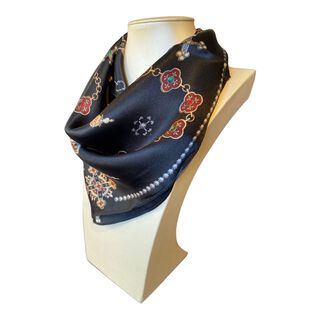 Pañuelo Italiano, diseño exclusivo de ALONDRA - 100% seda,hi-res