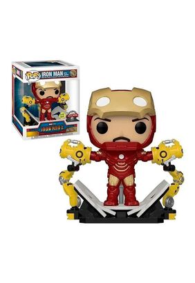 Funko Pop Deluxe Iron Man 2 With Gantry Glow Edition 905,hi-res