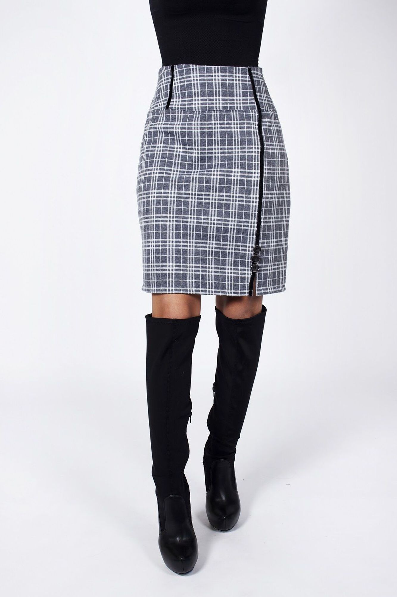 Destino Circular Federal Falda escocesa aplic. terciopelo gris - Vestidos y Faldas | Paris.cl
