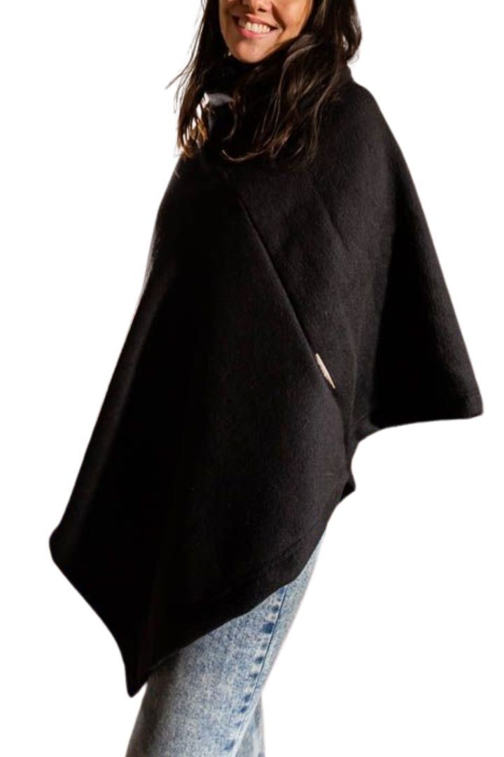 Capa de capa de poncho de lana a cuadros negra y gris Ropa Ropa de género neutro para adultos Ponchos 