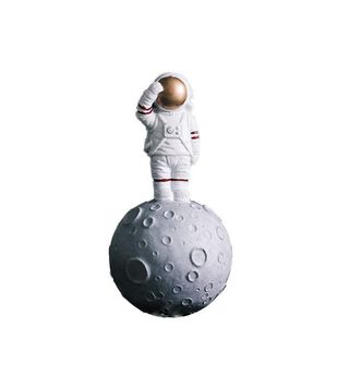 Astronauta sobre luna,hi-res