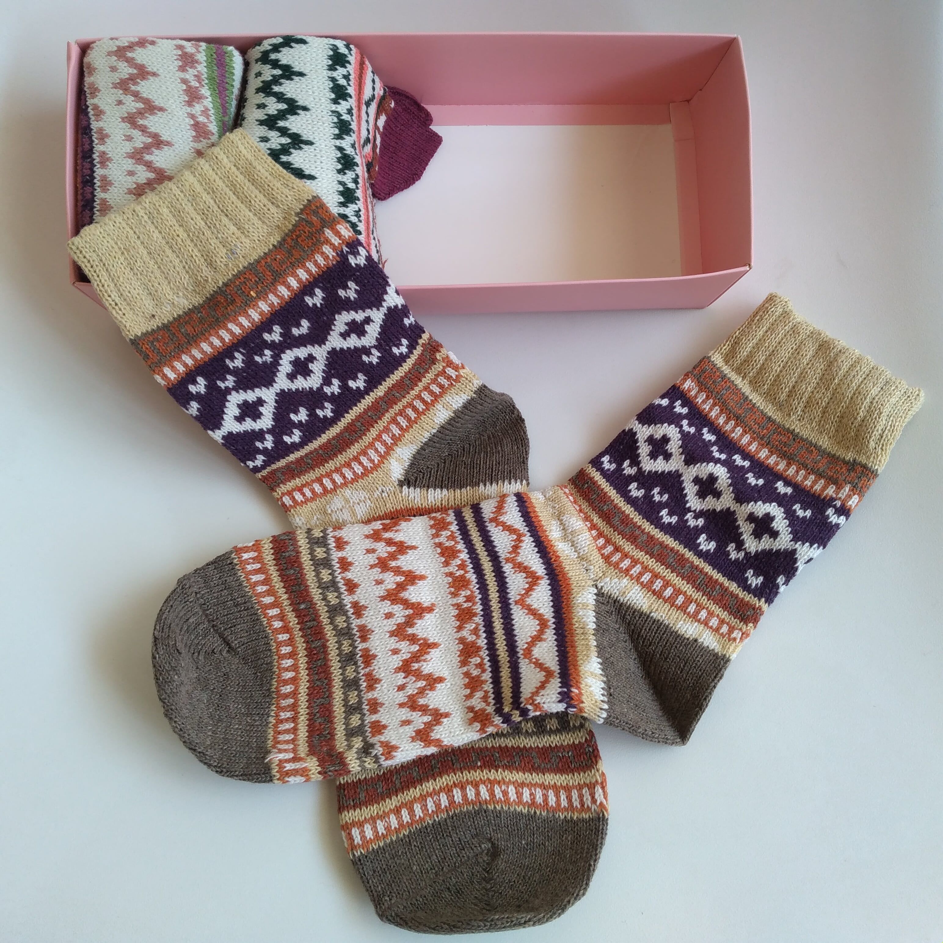 MORECOO Calcetines de invierno para mujer, calcetines de lana suave y  cálidos, calcetines de regalo para mujer, regalos de Navidad, calcetines
