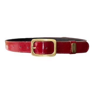 Cinturón de cuero natural acharolado en rojo italiano,hi-res
